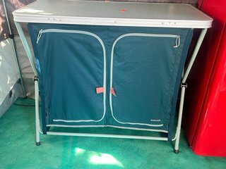 Mueble de camping Quechua plegable