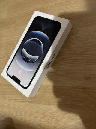 Caja iPhone 16E