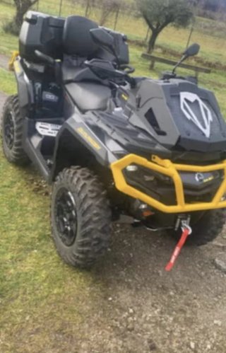 Can-Am Outlander Negro/Amarillo