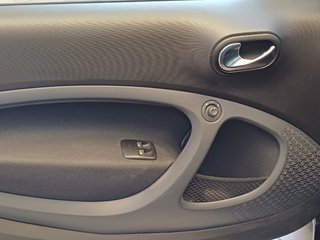 smart fortwo EQ COUPE-2021