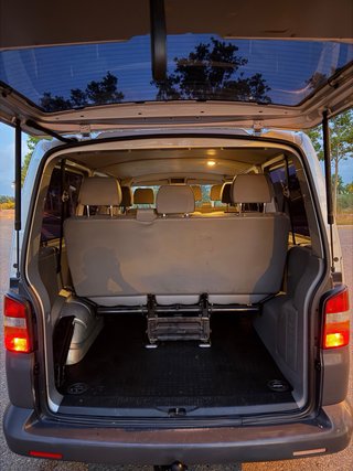 Volkswagen Transporter T5 2009 1.9TDI 9P
