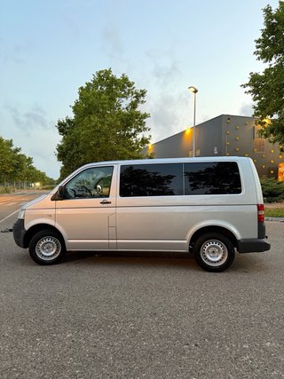 Volkswagen Transporter T5 2009 1.9TDI 9P