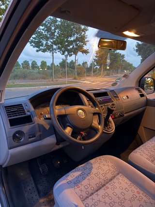 Volkswagen Transporter T5 2009 1.9TDI 9P