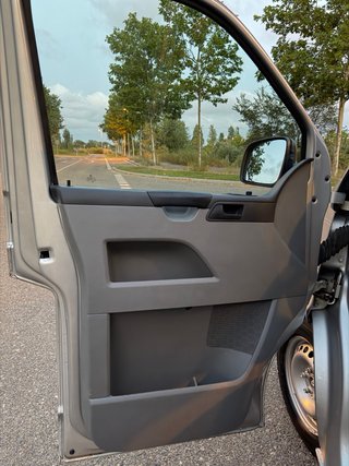 Volkswagen Transporter T5 2009 1.9TDI 9P