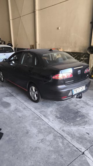 SEAT Cordoba 2004