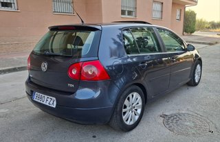 Volkswagen Golf 2008