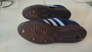 Adidas Spezial Azul Marino y Dorado