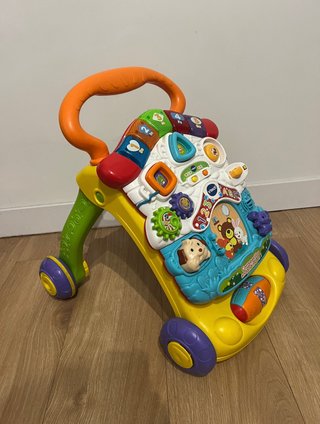 Cuna bebé + colchón + ropa de cuna + correpasillos