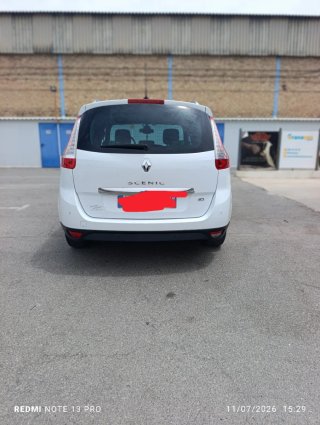 Renault Grand Scenic 2013
