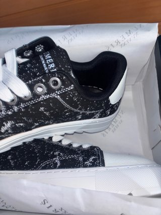 Zapatillas Numeris Talla 44 Negras y Blancas