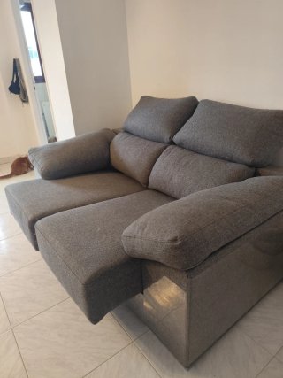 Sofá 2 plazas extensible gris
