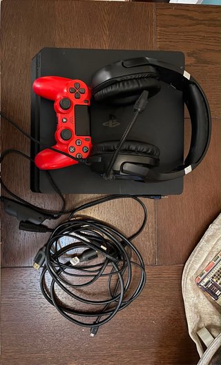 PS4 Slim 500GB Negra