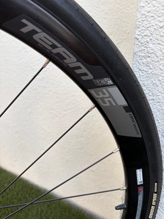 Bicicleta Merida Scultura 5000 Disc (CF3 Carbon)