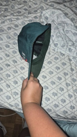 Gorra Jordan spellout verde oscuro exclusiva.