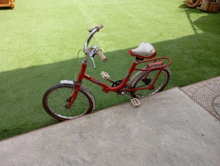 Bicicleta BH antigua roja