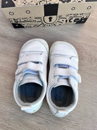 Zapatos Feroz Moraia Rocker Talla 29