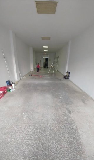 Alquiler Oficina - local plaza Abastos Pino Montan