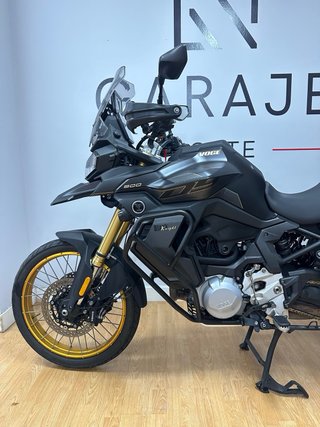 VOGE 900 DSX 2024