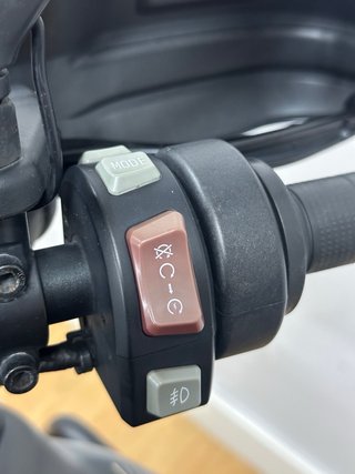 VOGE 900 DSX 2024