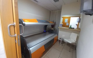 Se traspasa salon de peluquería y estética Calella