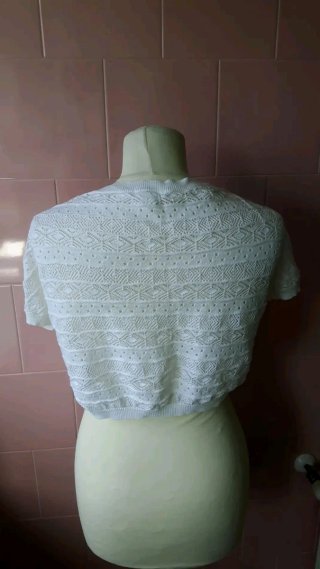 Bolero blanco de punto calado