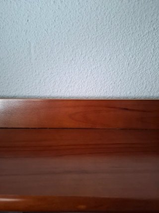 Estantería de madera 4 baldas. URGE VENDER