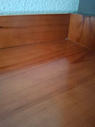 Estantería de madera 4 baldas. URGE VENDER