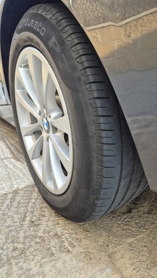 Llantas originales BMW R17 y neumaticos Runflat