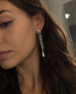 Pendientes esqueleto pez plata