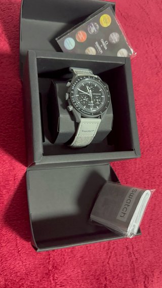 Swatch × Omega Bioceramic MoonSwatch Mission to Me