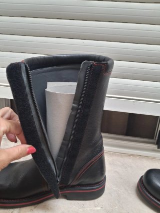 Botas moteras piel mujer negras