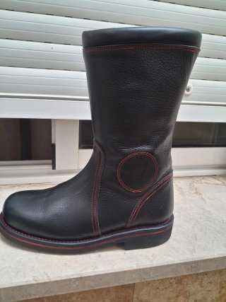 Botas moteras piel mujer negras