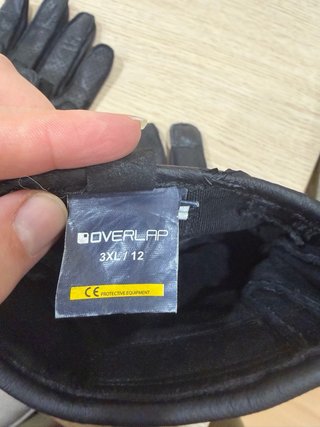 Guantes de moto de cuero negros