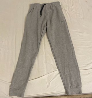 Pantalón de chándal Lacoste gris