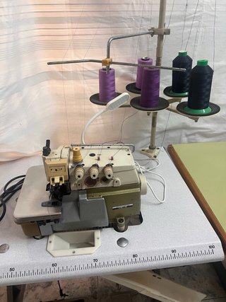 Remalladora industrial de 5 hilos