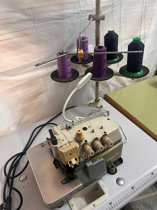 Remalladora industrial de 5 hilos