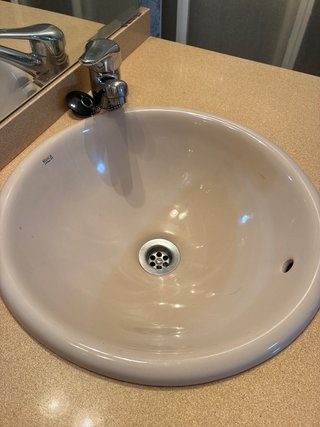 Mueble de baño madera y mármol