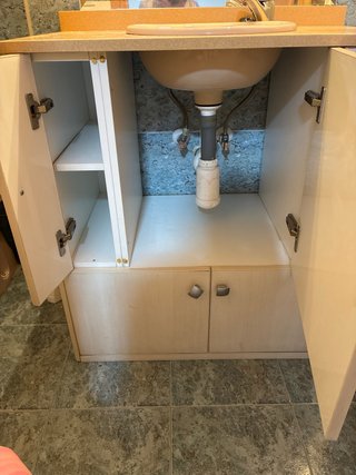 Mueble de baño madera y mármol
