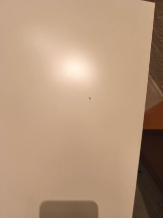Mesa blanca auxiliar
