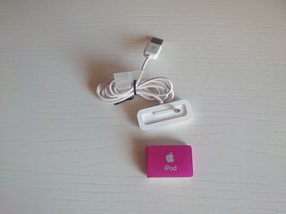 iPod Shuffle 2ª Gen Rosa Metalizado 1GB