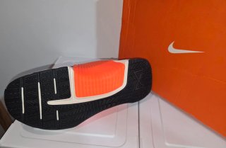 Nike Metcon 9 Azul Naranja Talla 43