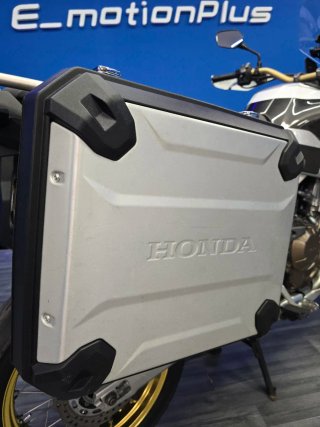 Honda Africa Twin Adventure Moto A2