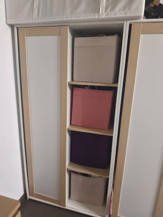 Mueble Almacenaje Blanco y Rosa
