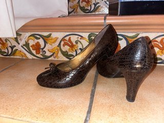 Zapatos de tacón marrones talla 39