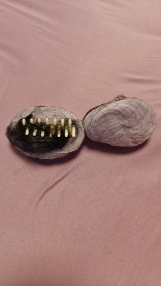 Peluca Morada y Blanca con moños