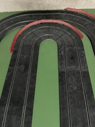 Pista SCALEXTRIC Completa montada tablon