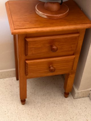 Mesitas de noche de madera