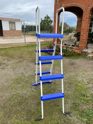 Escalera piscina metal/plástico azul/blanco
