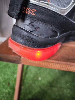 Stivale Geox con velcro per bambini con luci