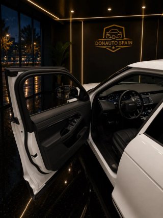 Land Rover Range Rover Evoque 2020